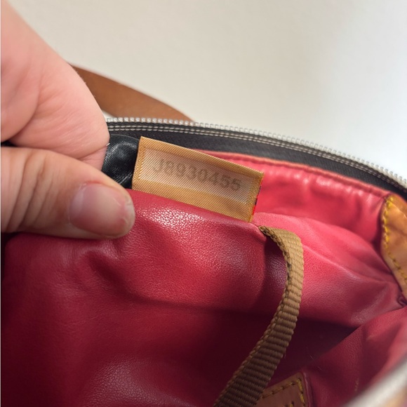 Dooney & Bourke Pink Leather Tote Bag - Picture 6 of 11